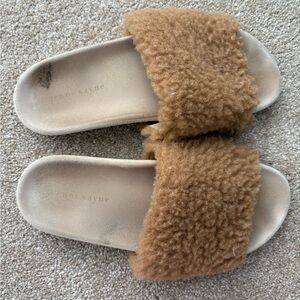 Jenni Kayne Shearling Slide Sandals size 10